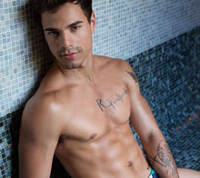 Load image into Gallery viewer, Levi Karter