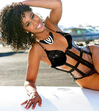 Load image into Gallery viewer, FALSE