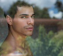 Load image into Gallery viewer, Levi Karter
